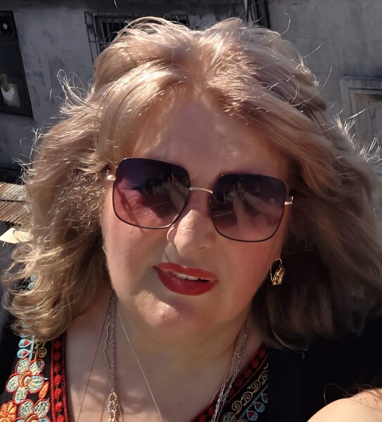 Caut relatie serioasa, de lunga durata, bazata pe ajutor si incredere